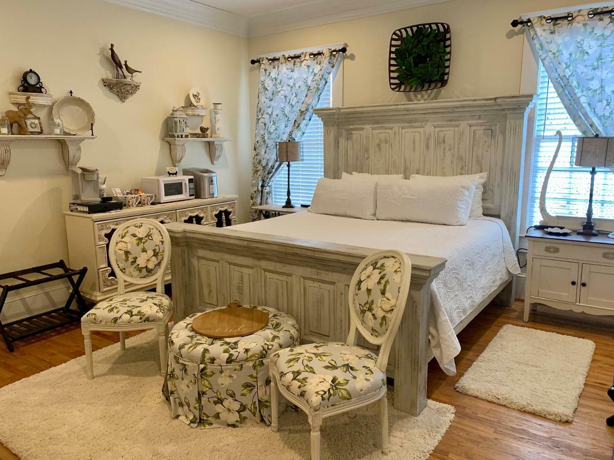 Bama Bed And Breakfast - Chimes Suite Tuscaloosa Exteriör bild