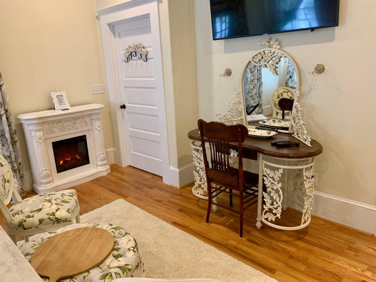 Bama Bed And Breakfast - Chimes Suite Tuscaloosa Exteriör bild